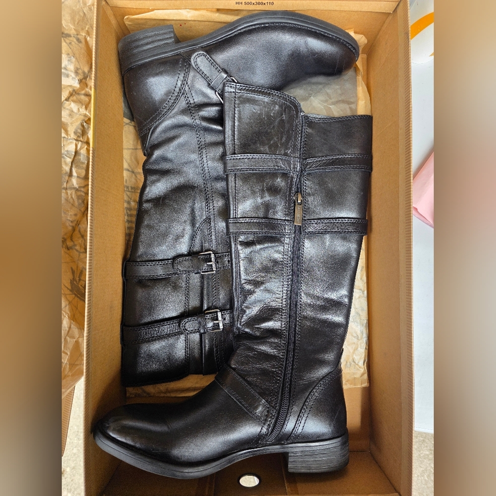 Bussola Black Over the Knee Boots